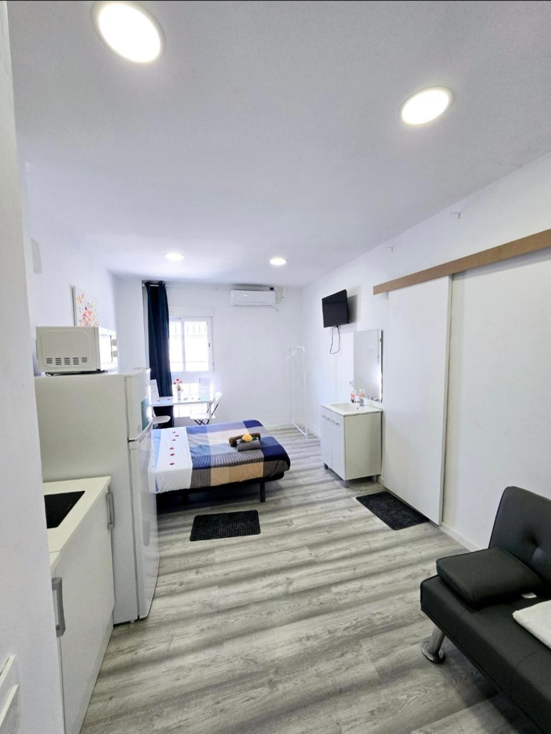 Apartamento Metro Manises Y Aeropuerto Exterior foto